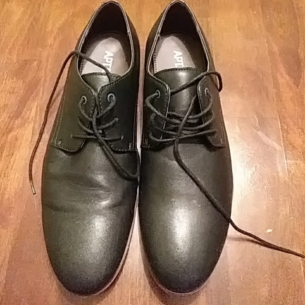 Men's Black Dress Shoes